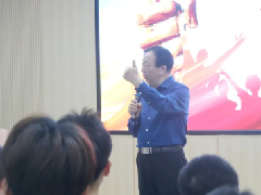 <b>魅力演讲 成功路上丨王小平：如何练就一副好口才？</b>